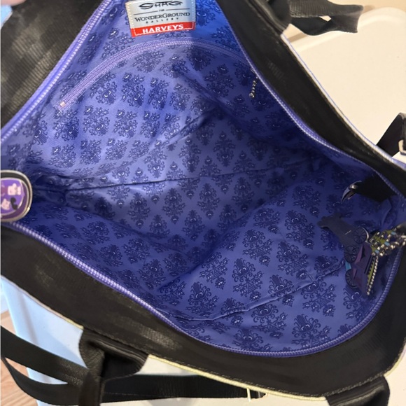 Harveys Haunted Mansion Shoulder Bag - Picture 10 of 11